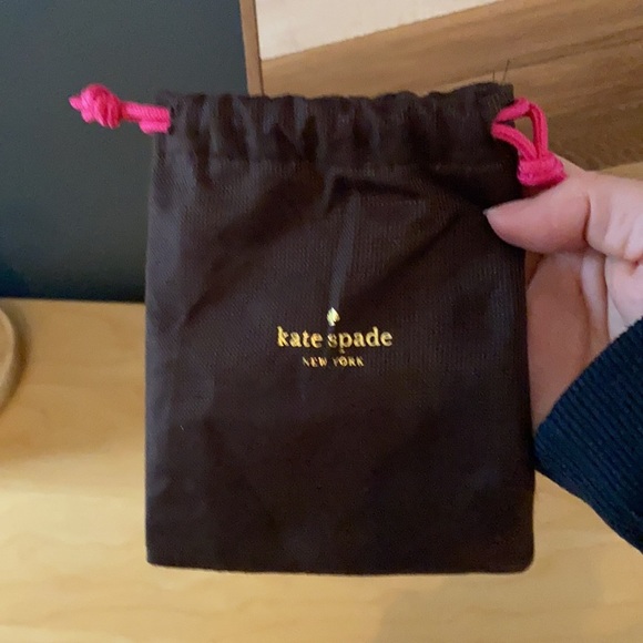 Earrings Kate Spade “Hole Punch” in Gold - Picture 5 of 5